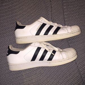 Adidas superstar